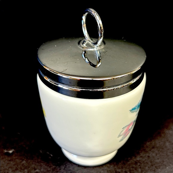 Vintage 1980’s “Royal Worcester” porcelain floral motif egg coddler England - Picture 4 of 12